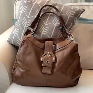 Coach tan leather hobo bag with pretty lavender lining